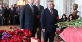 Руководители региона попрощались с лидером коммунистов Хабаровского края Леонид Карпов, РИА AmurMedia