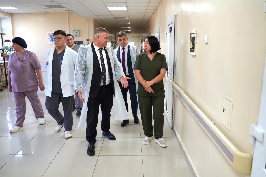 Власти оказывают помощь семьям, чьи дети попали в смертельное ДТП в Ванинском районе Пресс-служба администрации Ванинского муниципального округа